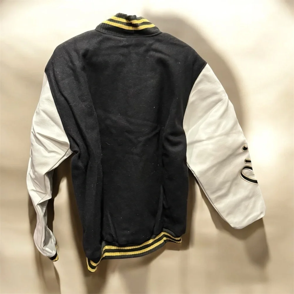 Sneaker gallery Chicago GOAT  Varsity Jacket MEDIUM new with tags faux leather